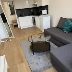 アパート Fraichement Renove De 1 Et Sofa Bed En Plein Coeur De リエージュ