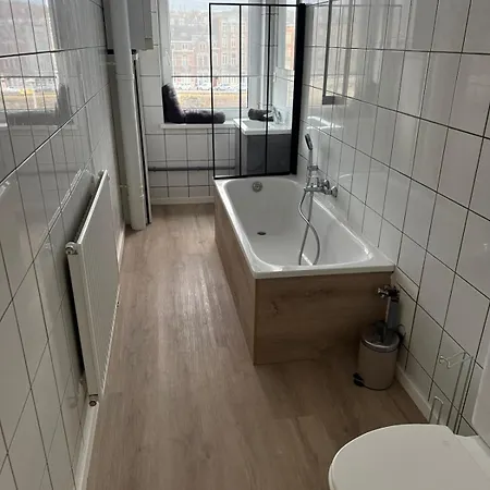 公寓 Fraichement Renove De 1 Et Sofa Bed En Plein Coeur De