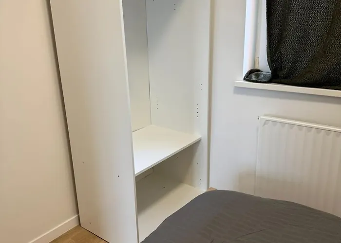 Fraichement Renove De 1 Et Sofa Bed En Plein Coeur De *